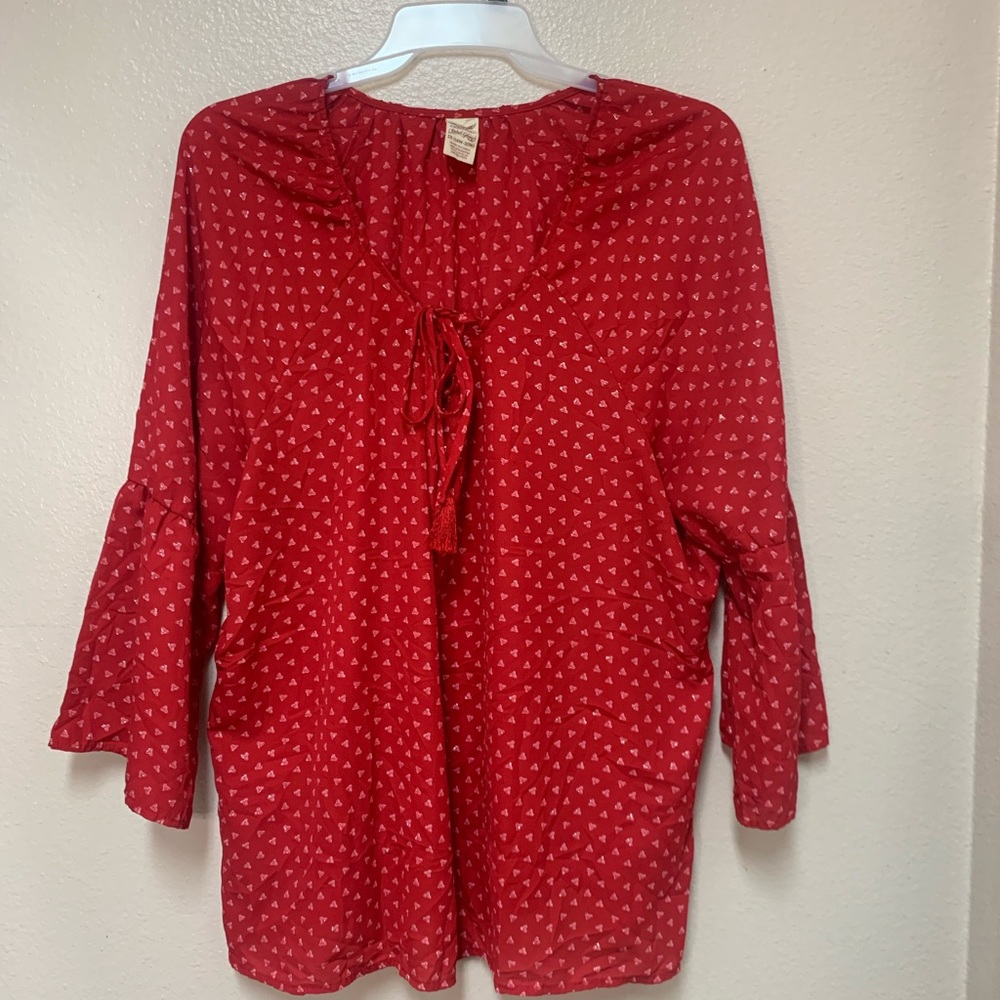 Beautiful Womens Plus size 2XL Dress Blouse in bright red.